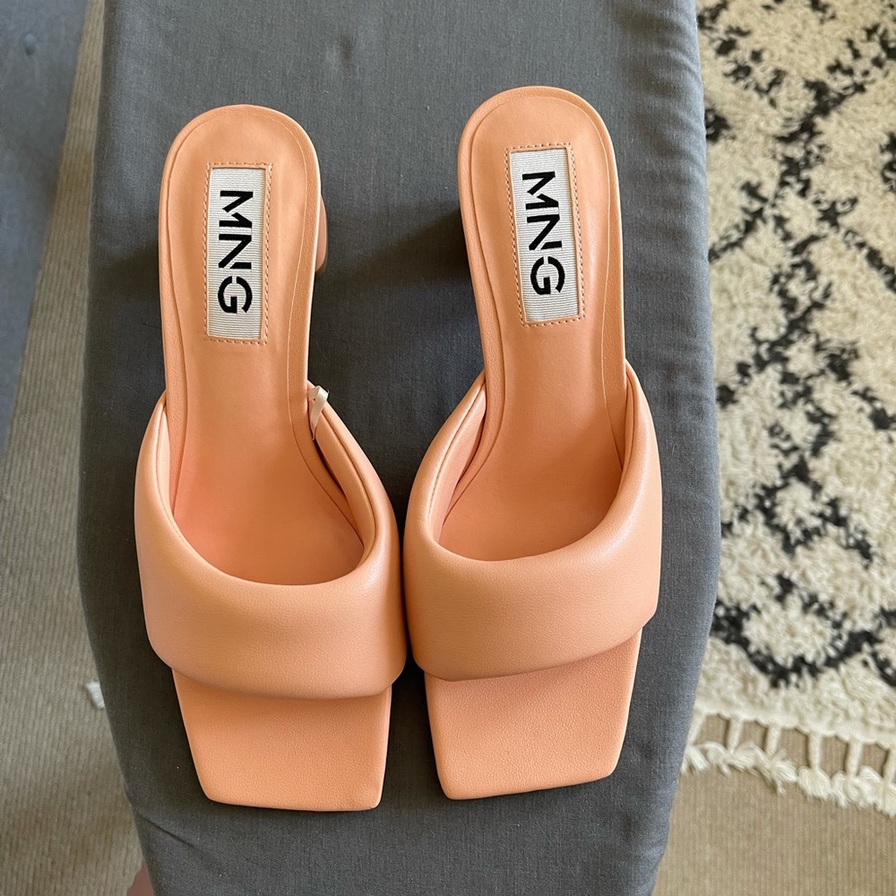 MANGO Block heel sandal- size 39